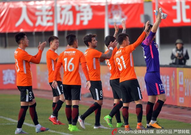 北京人和客场逆转大连，比取胜，表现亮眼的简单介绍