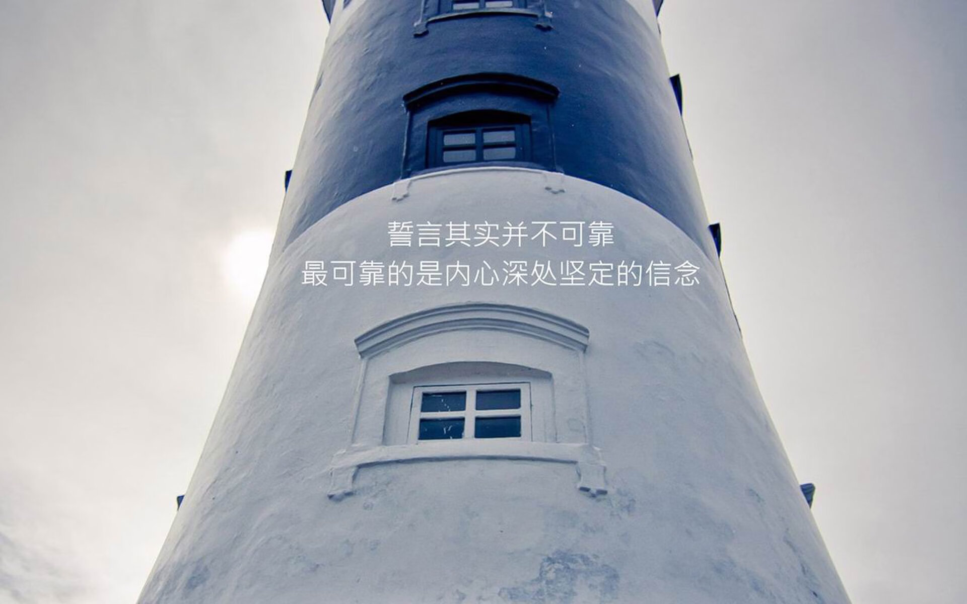 瑞士团队闪电击溃马里，奥斯梅恩用王者姿态接管意甲，足球世界的两极叙事