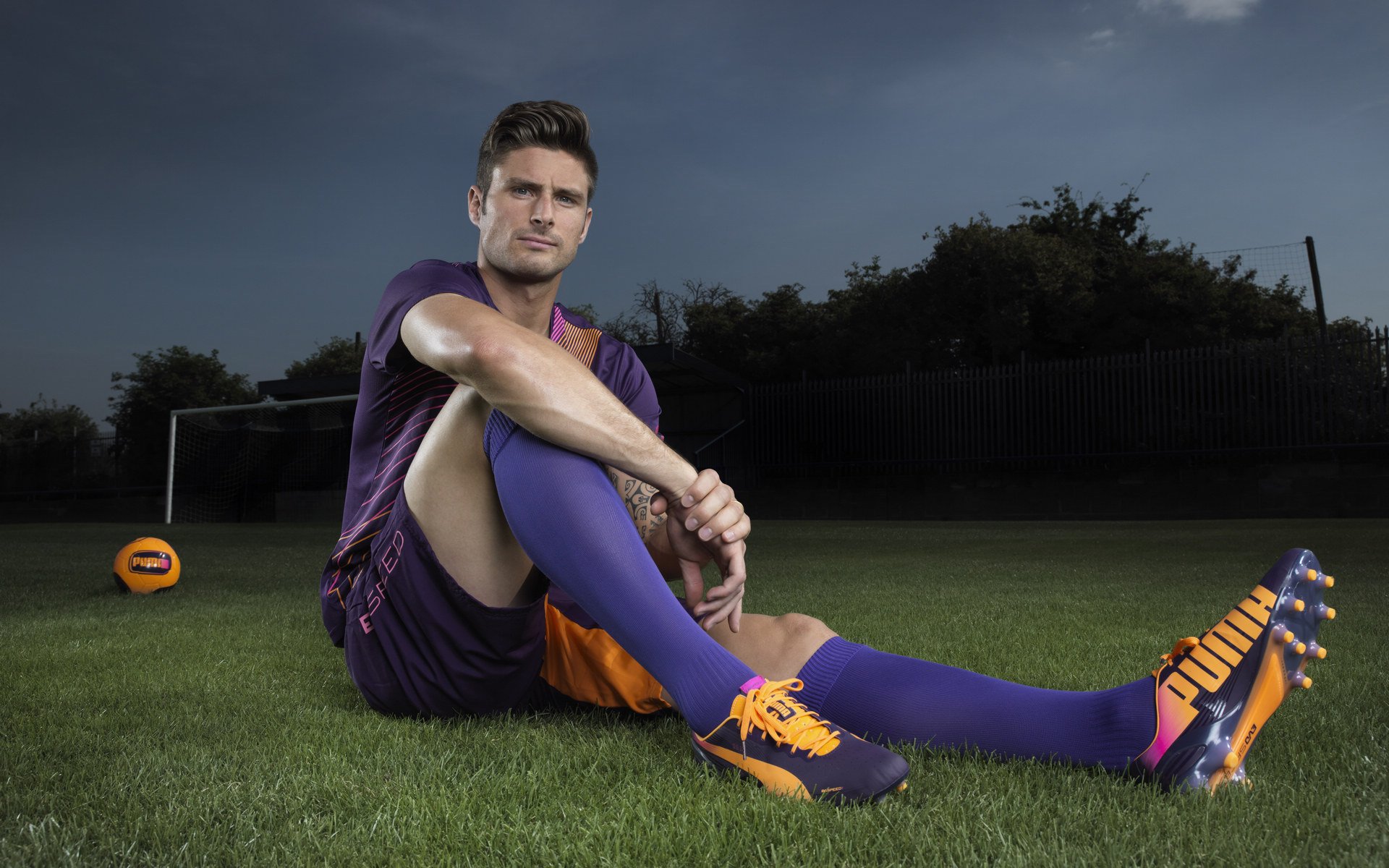 从巴斯克绝杀到巴黎封神，足球世界如何在一夜间被两个西班牙名字点燃